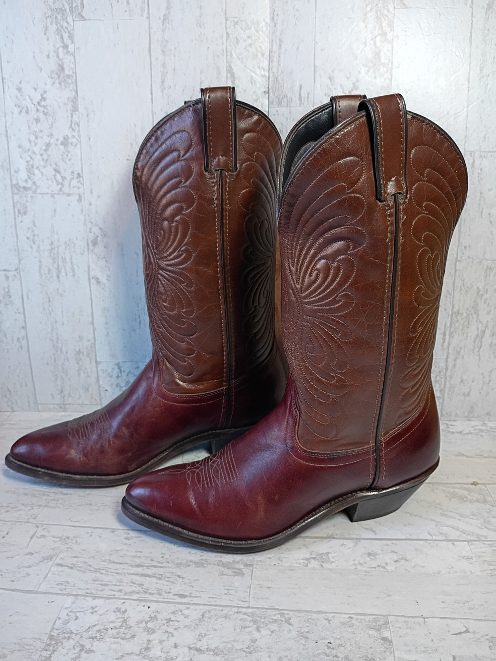 Vintage Women's Burgundy Leather With Embroidered Butterfly DesignWestern Boots